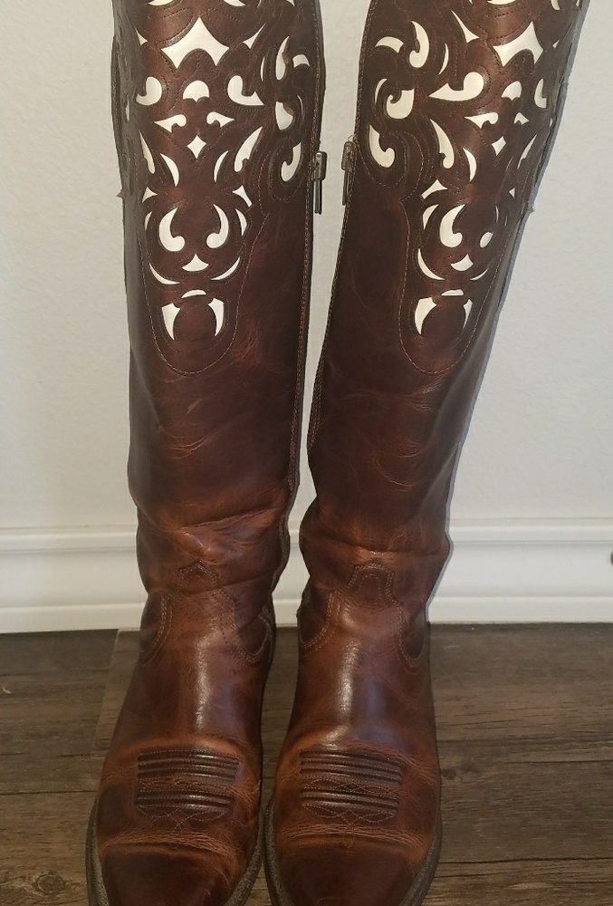 Ariat Hacienda Boots